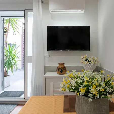 Olivuzza Tower Vakantiehuis *